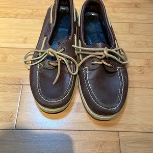 Men’s loafers size 9 with ties